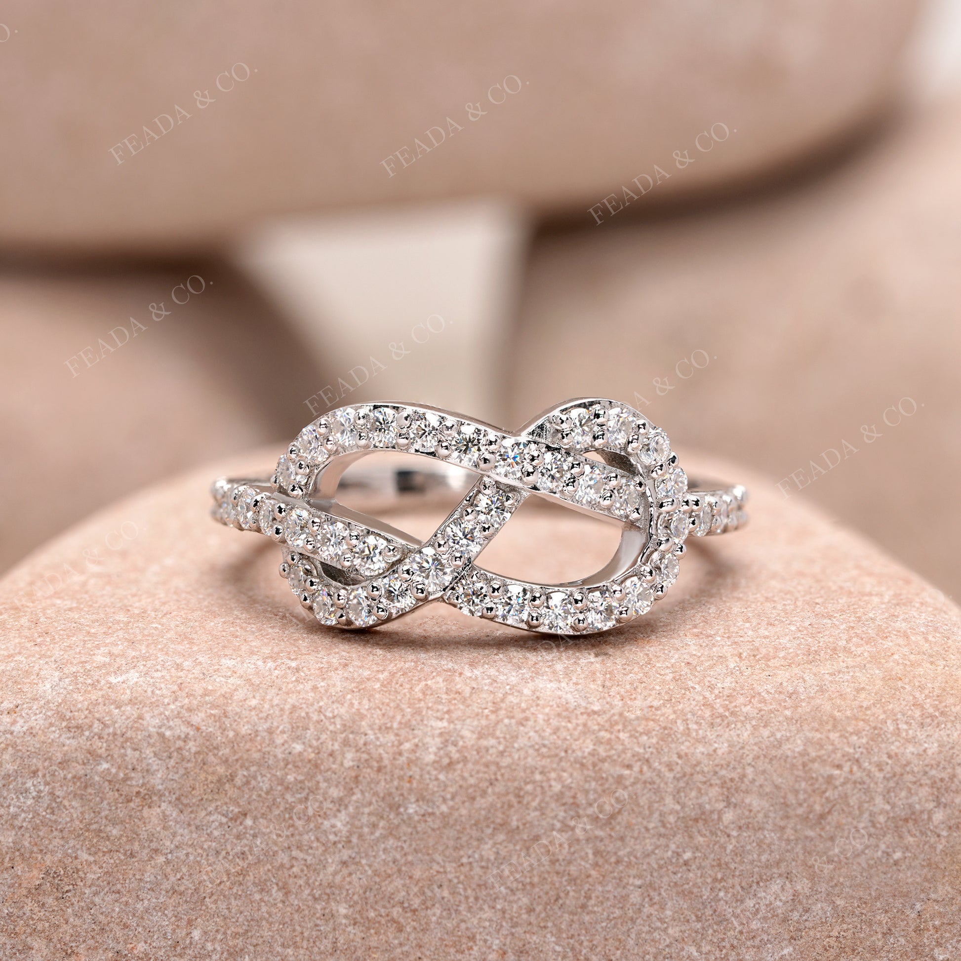 0.59 CT Round Cut Colorless Engagement Ring