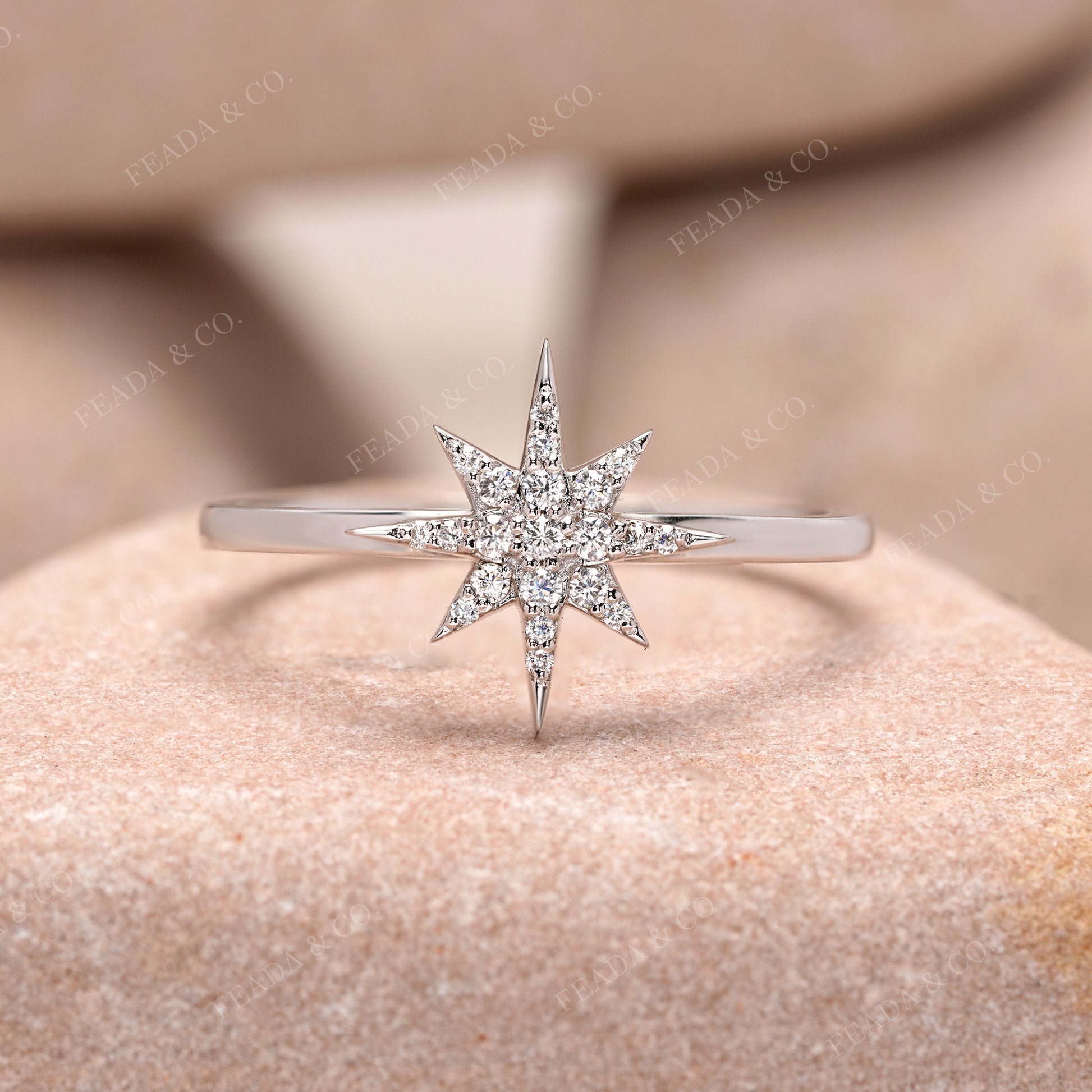 0.30 CT Round Diamond Premium Star Ring