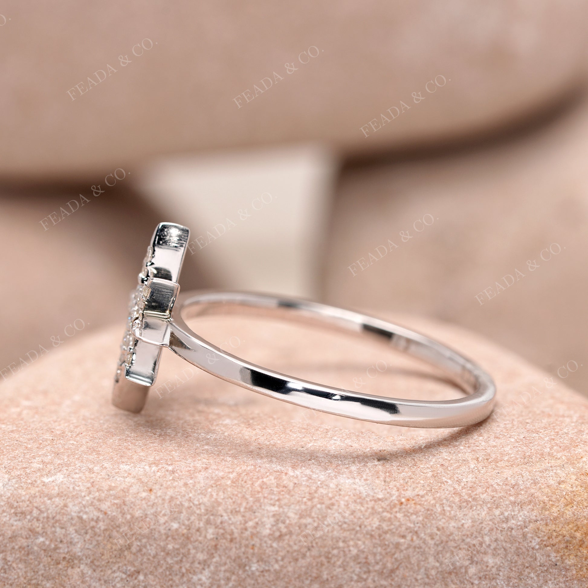 0.30 CT Round Diamond Premium Star Ring