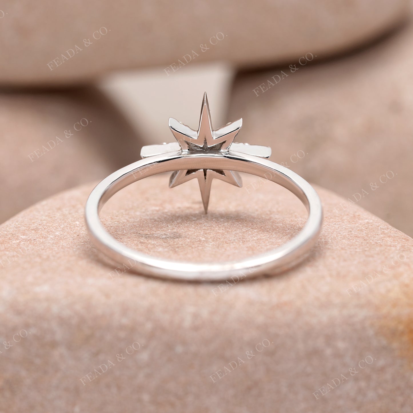 0.30 CT Round Diamond Premium Star Ring