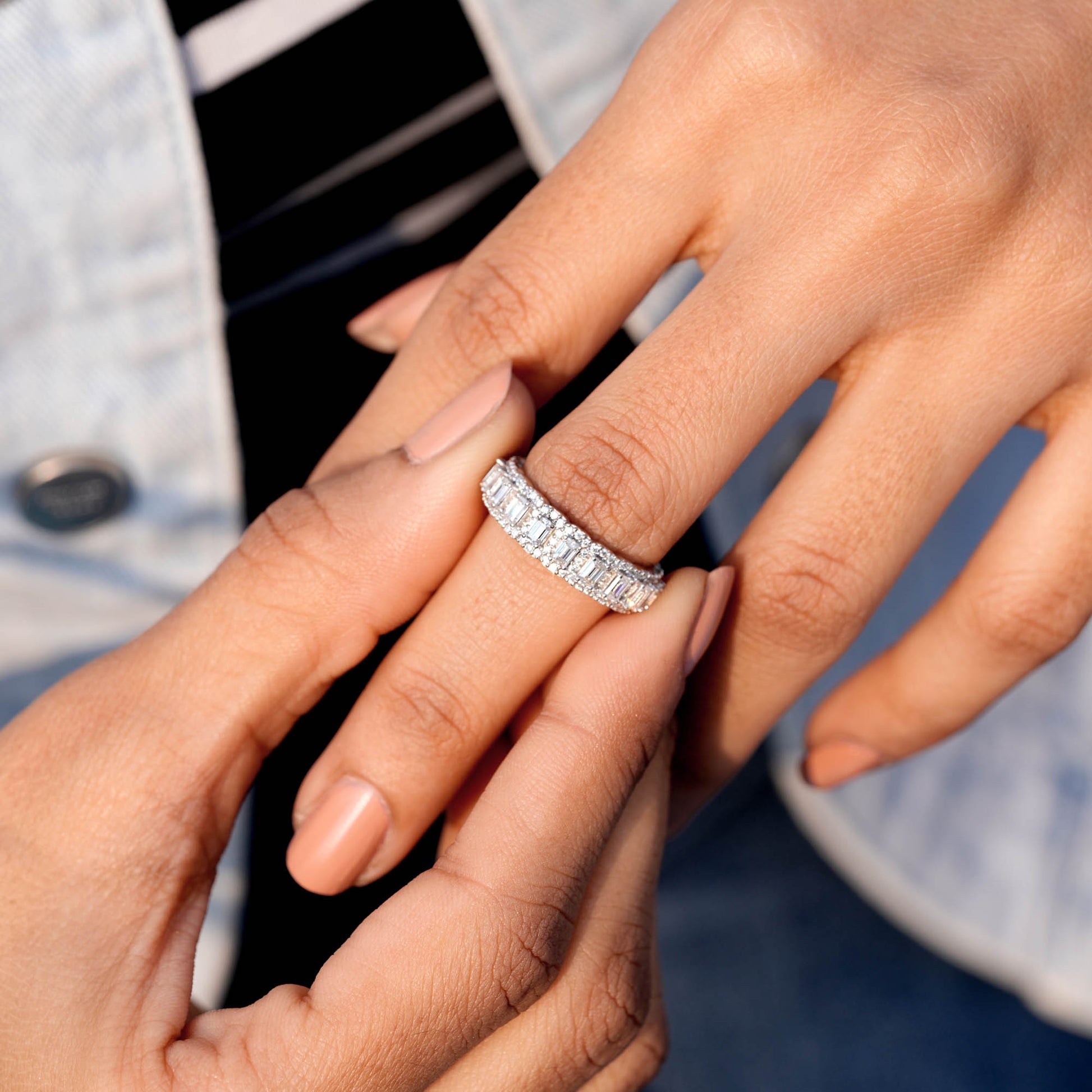 2.00 CT Emerald, Round Cut Colorless Engagement Ring