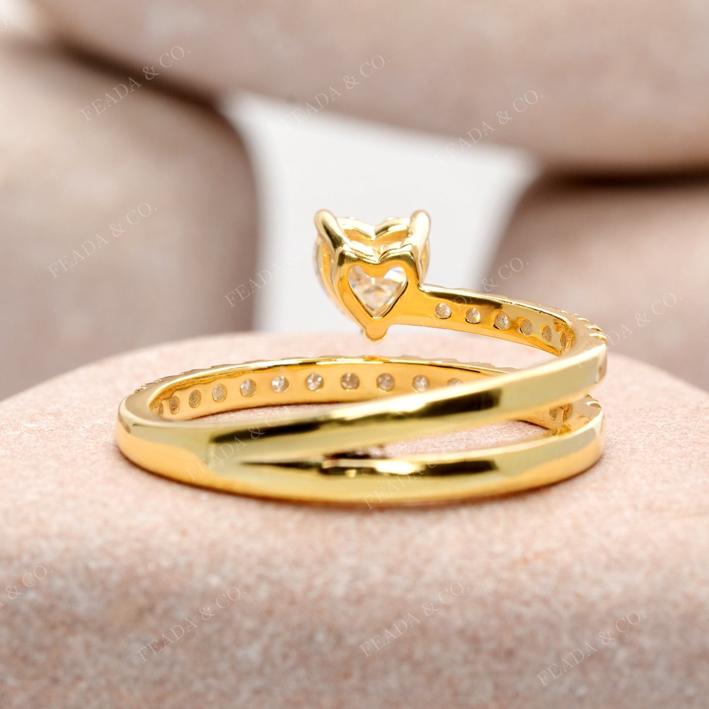 0.908 CT Heart, Round Cut Colorless Engagement Ring