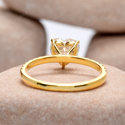 2.752 CT Round, Heart Cut Colorless Engagement Ring