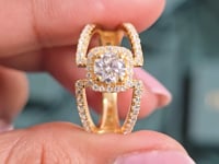1.024 CT Round Cut Colorless Engagement Ring