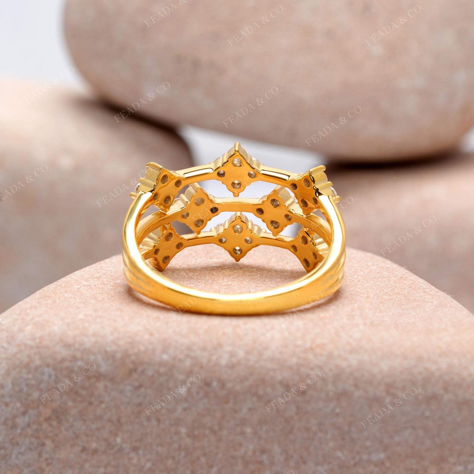 0.624 CT Round Cut Colorless Engagement Ring