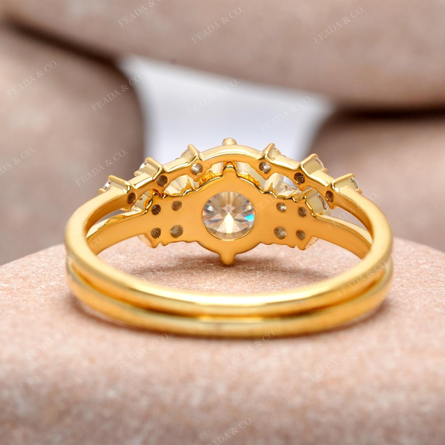 1.206 CT Round Cut Colorless Engagement Ring