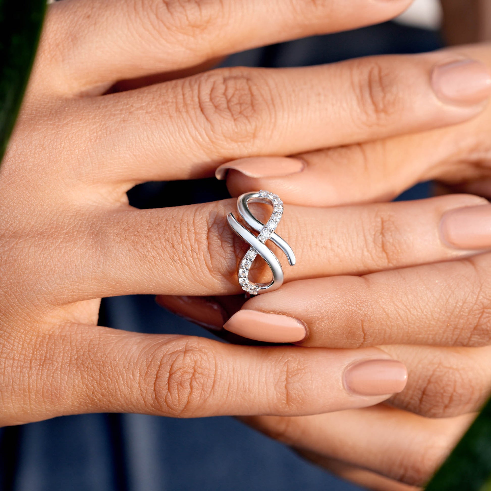 Round Moissanite Diamond Premium Infinity Fashion Ring