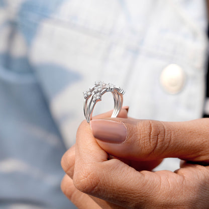 0.624 CT Round Cut Colorless Engagement Ring
