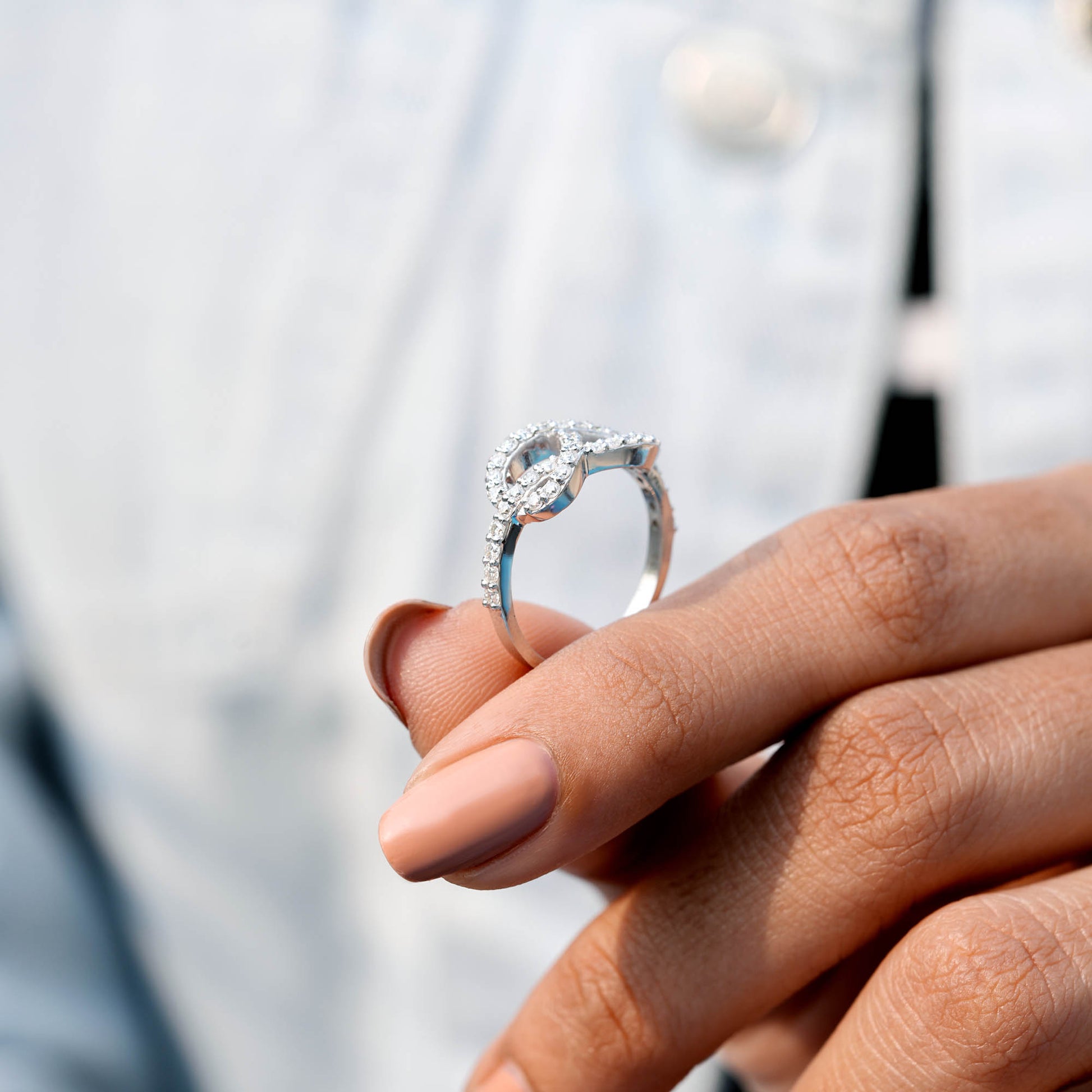 0.59 CT Round Cut Colorless Engagement Ring