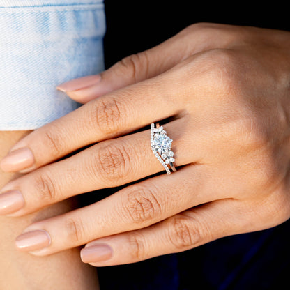 Round Cut Diamond Silver Ring with Curved Band