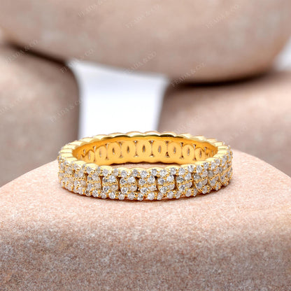 0.896 CT Round Cut Colorless Engagement Ring