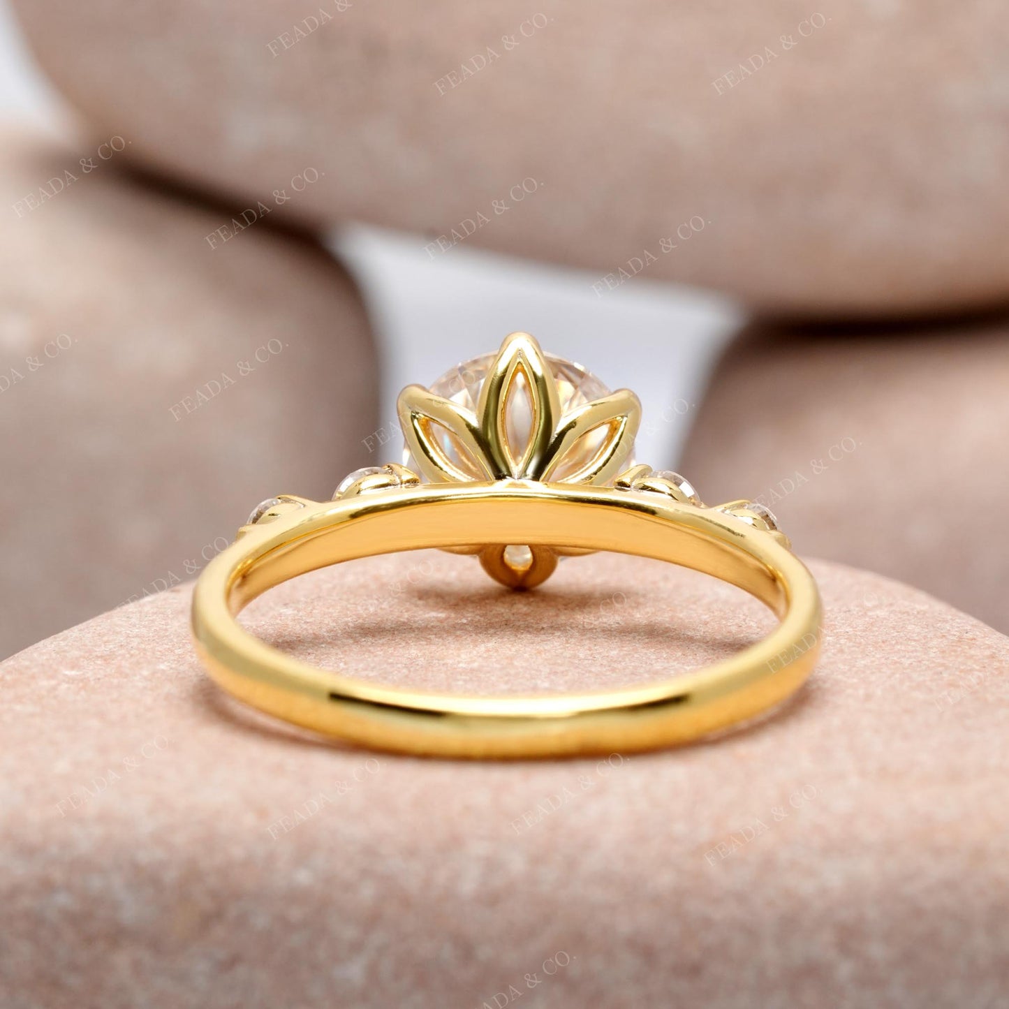 1.85 CT  Round Cut Colorless Engagement Ring