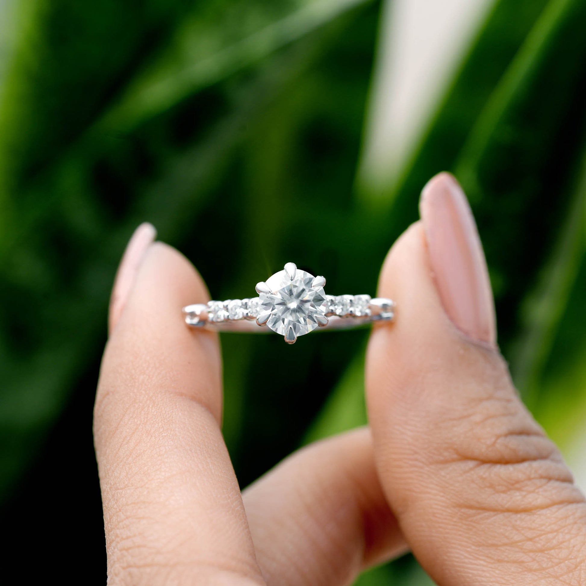 1.24 CT Round Cut Colorless  Engagement Ring